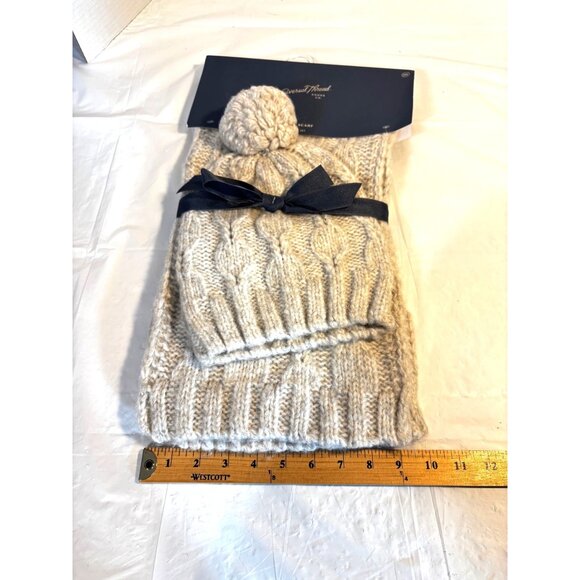 Universal Thread Womens Cable Knit Beanie & Scarf Set Winter Accessories Cream - Picture 7 of 8